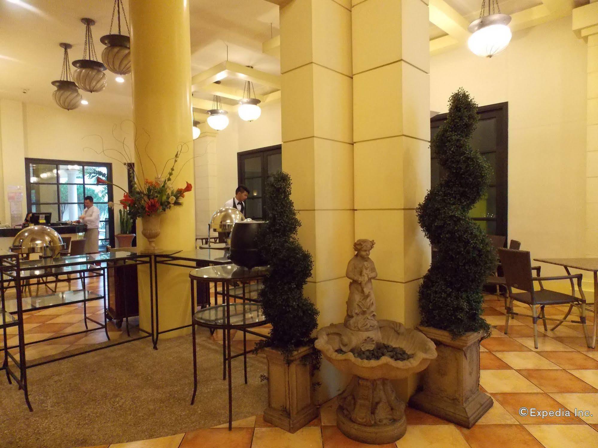 فندق فندق آند ريزدينسيز بلانتا سنترو باكولود المظهر الخارجي الصورة